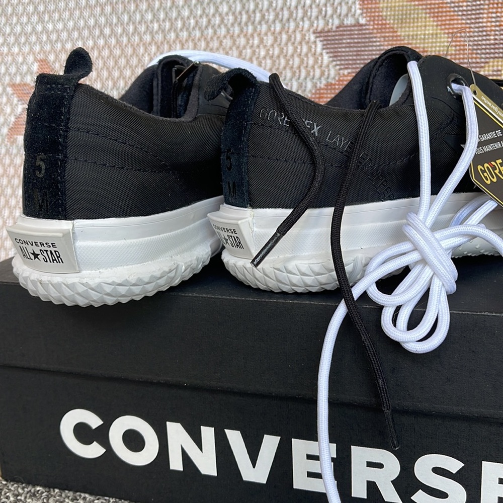 Converse WMNS 163178C
ONE STAR MC18 OX BLACK/WHITE/WHITE Sneakers - Picture 15 of 16